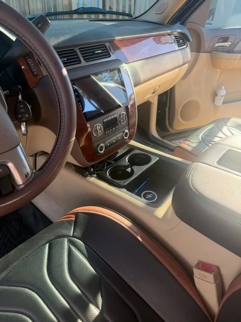 Jackson GMC SUV dashboard and center console